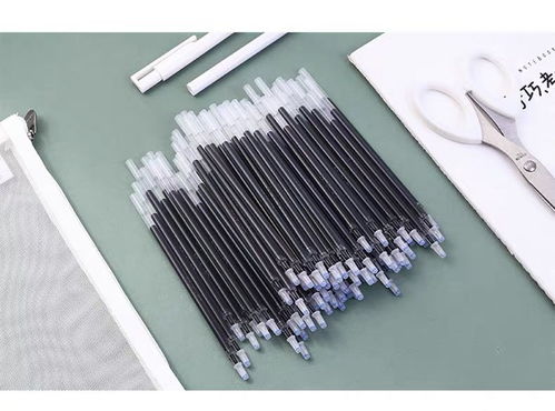 簡約實(shí)用文具盒 5支黑色筆與20支0.5mm全針管筆芯測評